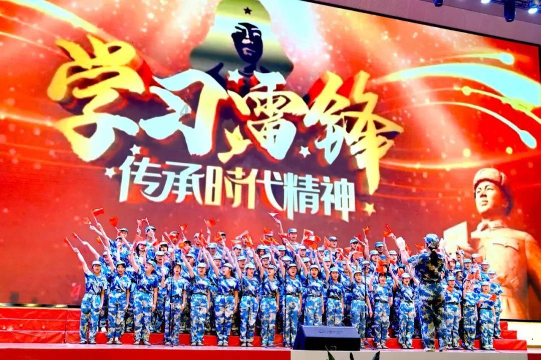 培优扶强，抢占产业发展制高点